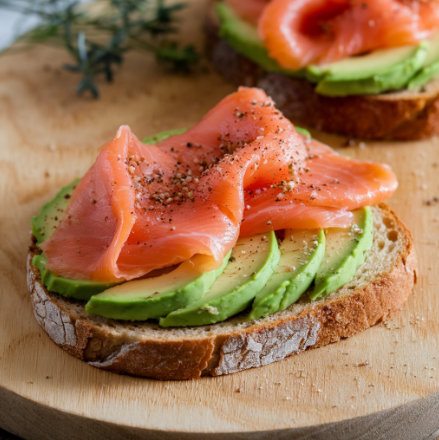 Delicious Smoked Salmon and Avocado Toast Recipe